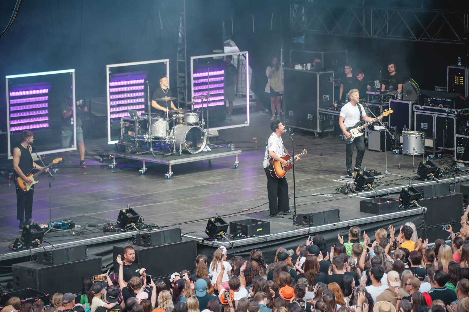 Na Vysočina festu se o zábavu staral Ivan Mládek, největší show obstarali Rybičky 48 a Mirai