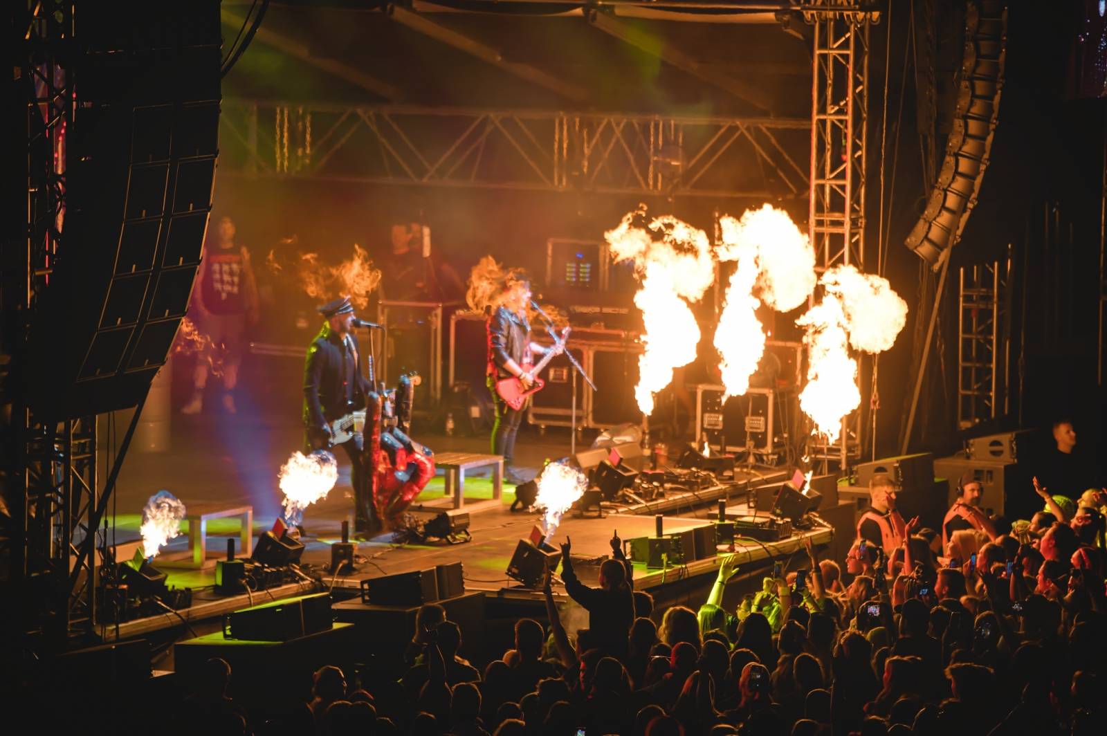 Na Vysočina festu se o zábavu staral Ivan Mládek, největší show obstarali Rybičky 48 a Mirai