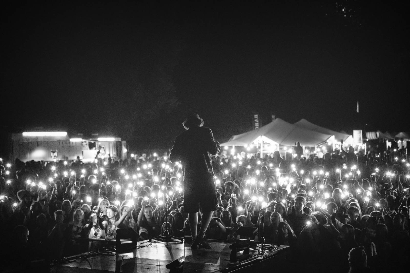 Na Vysočina festu se o zábavu staral Ivan Mládek, největší show obstarali Rybičky 48 a Mirai