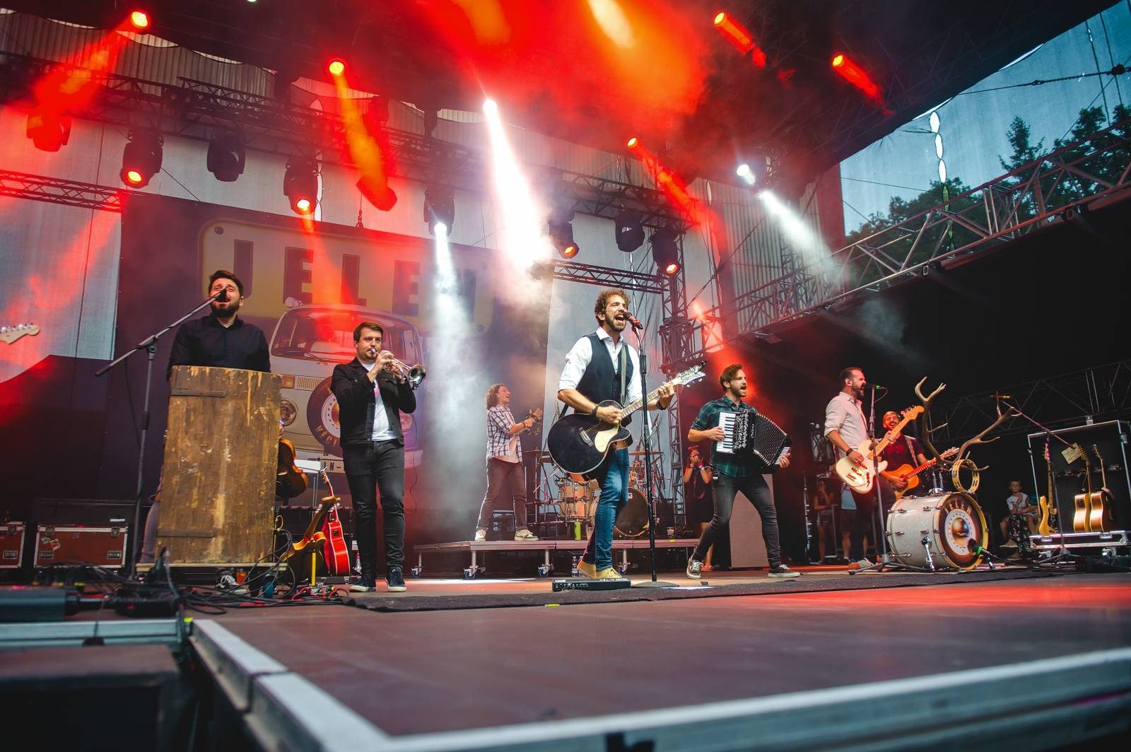 Třetí den Vysočina Fest rozezpívali Jelen, Traktor i Sima
