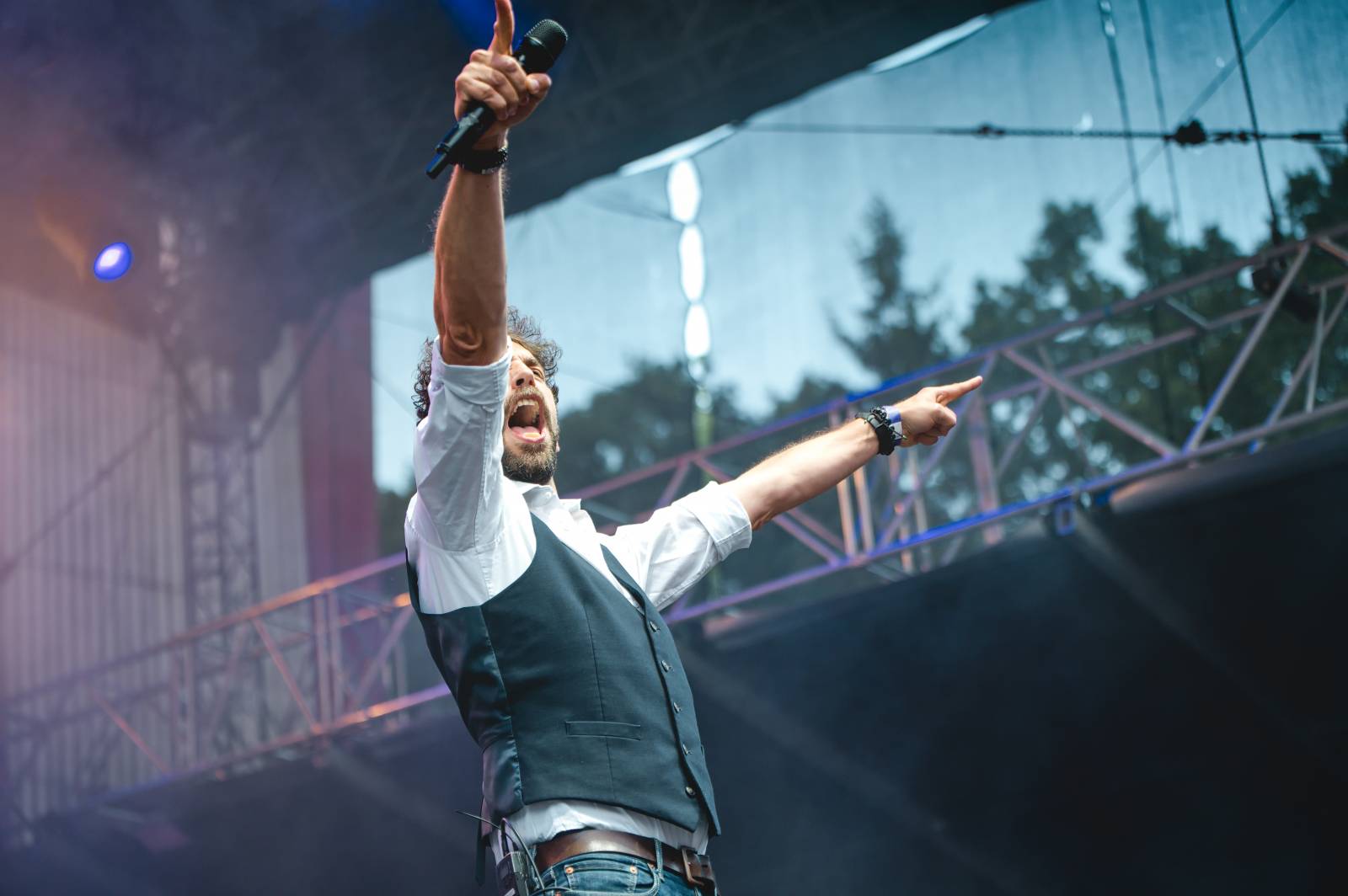 Třetí den Vysočina Fest rozezpívali Jelen, Traktor i Sima