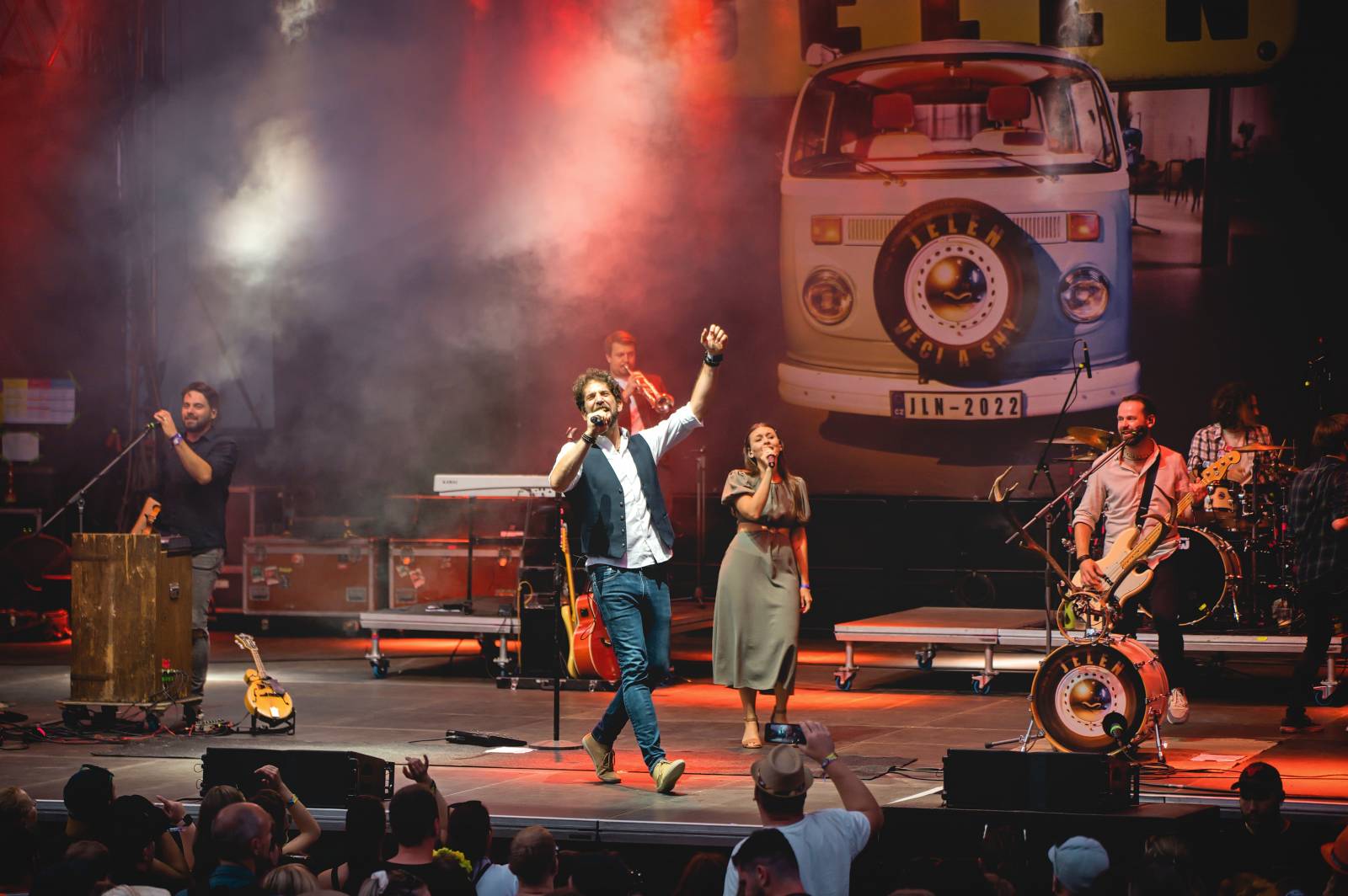 Třetí den Vysočina Fest rozezpívali Jelen, Traktor i Sima