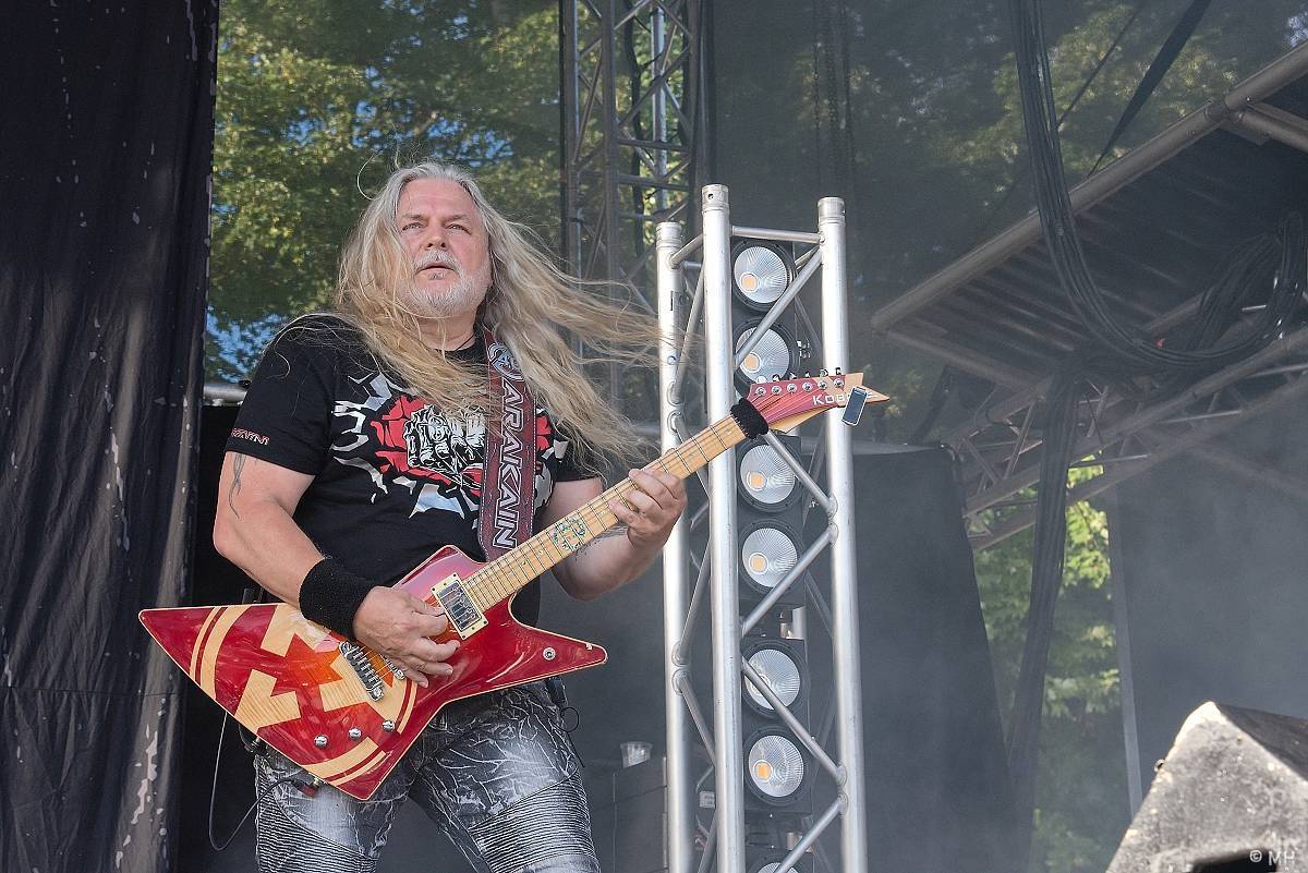 Pekelná sobota v Holýšově: Program završili Kissin' Dynamite, Trautenberk, Harlej i Chinaski