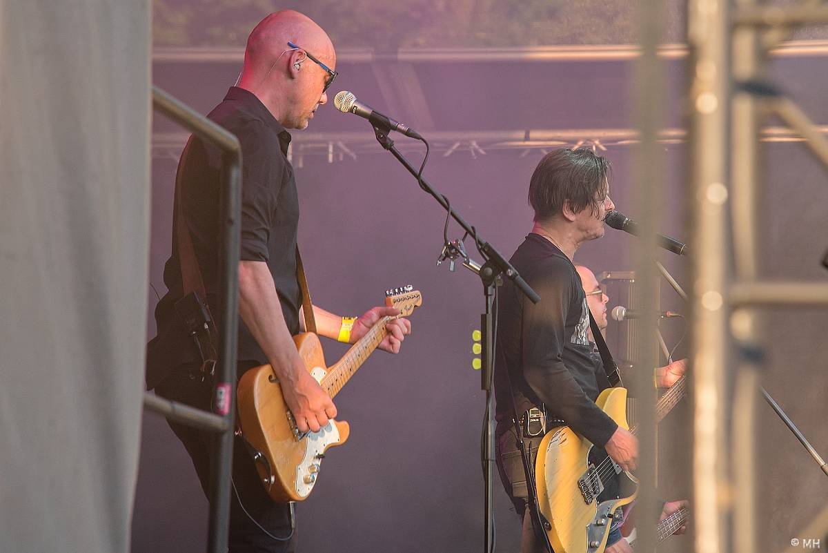 Pekelná sobota v Holýšově: Program završili Kissin' Dynamite, Trautenberk, Harlej i Chinaski