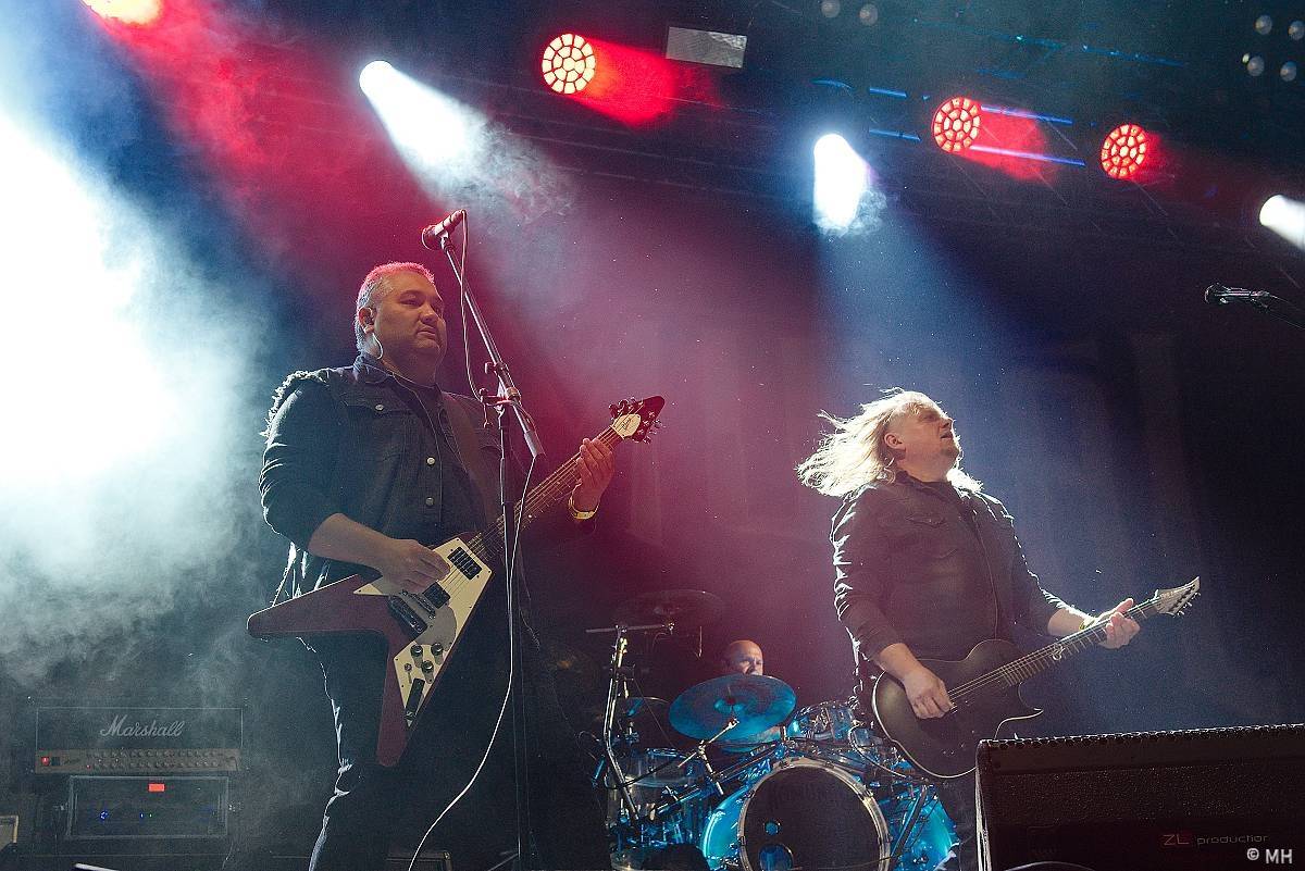 Pekelná sobota v Holýšově: Program završili Kissin' Dynamite, Trautenberk, Harlej i Chinaski