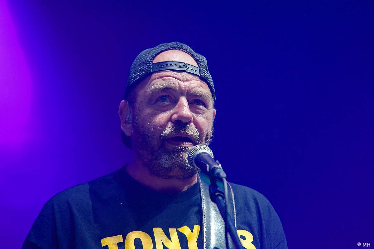 Pekelná sobota v Holýšově: Program završili Kissin' Dynamite, Trautenberk, Harlej i Chinaski