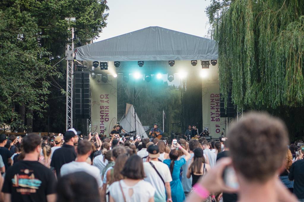 Ben Howard zaplavil Žluté lázně vlnou něžnosti
