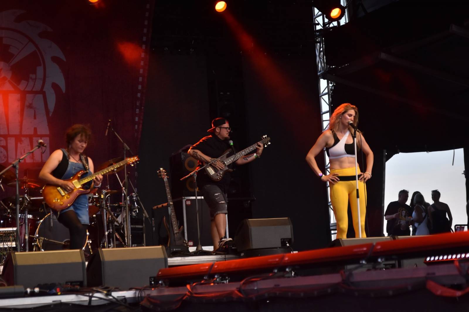 Hrady CZ odstartovaly. Zahájili je Kryštof, Anna K., Gaia Mesiah i Sofian Medjmedj