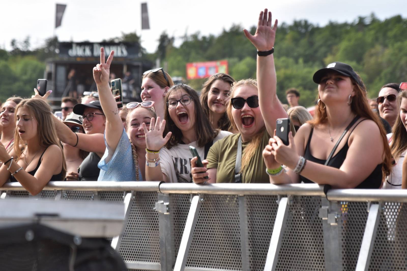 Hrady CZ odstartovaly. Zahájili je Kryštof, Anna K., Gaia Mesiah i Sofian Medjmedj
