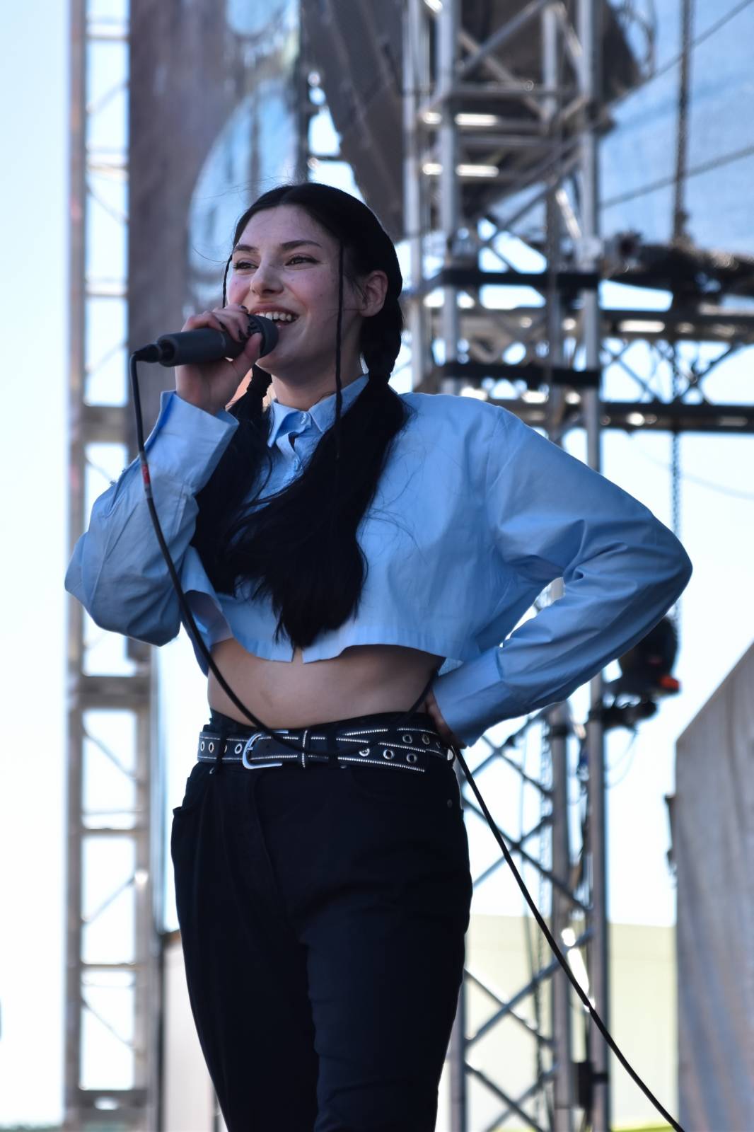 Na Točníku fanoušky zkropili hasiči. Do rozpáleného kotle zamířil Tomáš Klus, zahráli i Dymytry a Kabát