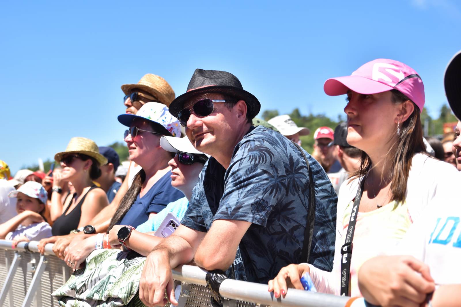 Na Točníku fanoušky zkropili hasiči. Do rozpáleného kotle zamířil Tomáš Klus, zahráli i Dymytry a Kabát