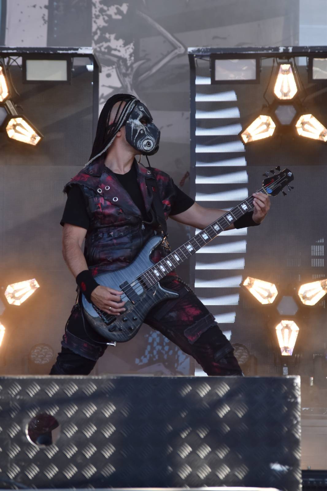 Na Točníku fanoušky zkropili hasiči. Do rozpáleného kotle zamířil Tomáš Klus, zahráli i Dymytry a Kabát