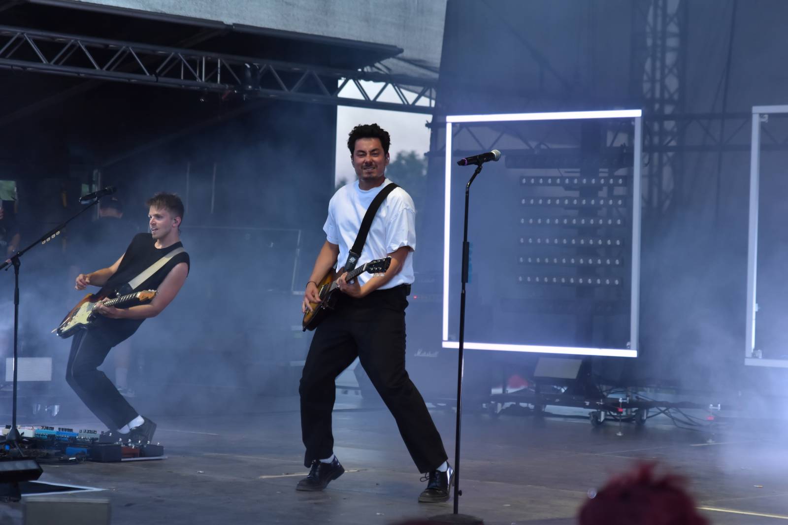 Na Točníku fanoušky zkropili hasiči. Do rozpáleného kotle zamířil Tomáš Klus, zahráli i Dymytry a Kabát