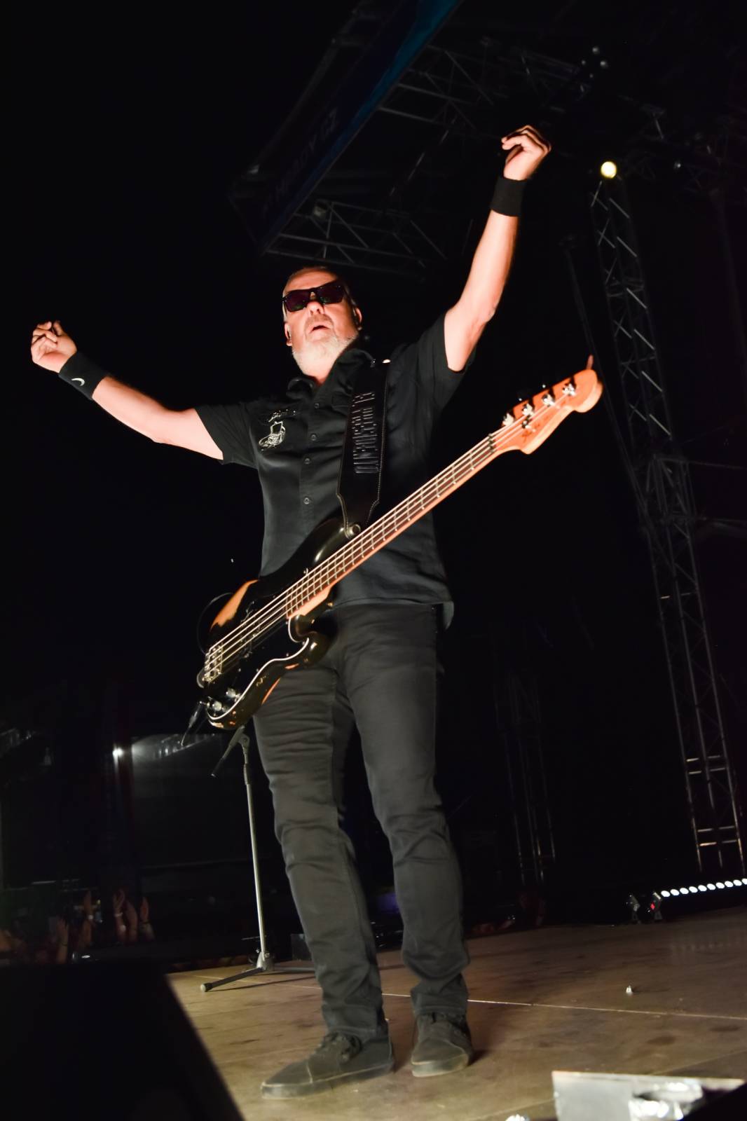 Na Točníku fanoušky zkropili hasiči. Do rozpáleného kotle zamířil Tomáš Klus, zahráli i Dymytry a Kabát