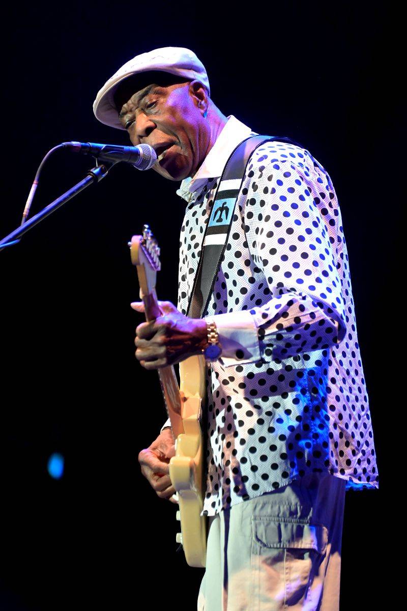 Bluesová legenda Buddy Guy se loučil s českými fanoušky