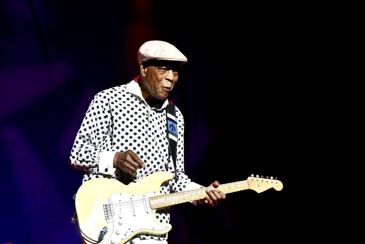 Bluesová legenda Buddy Guy se loučil s českými fanoušky