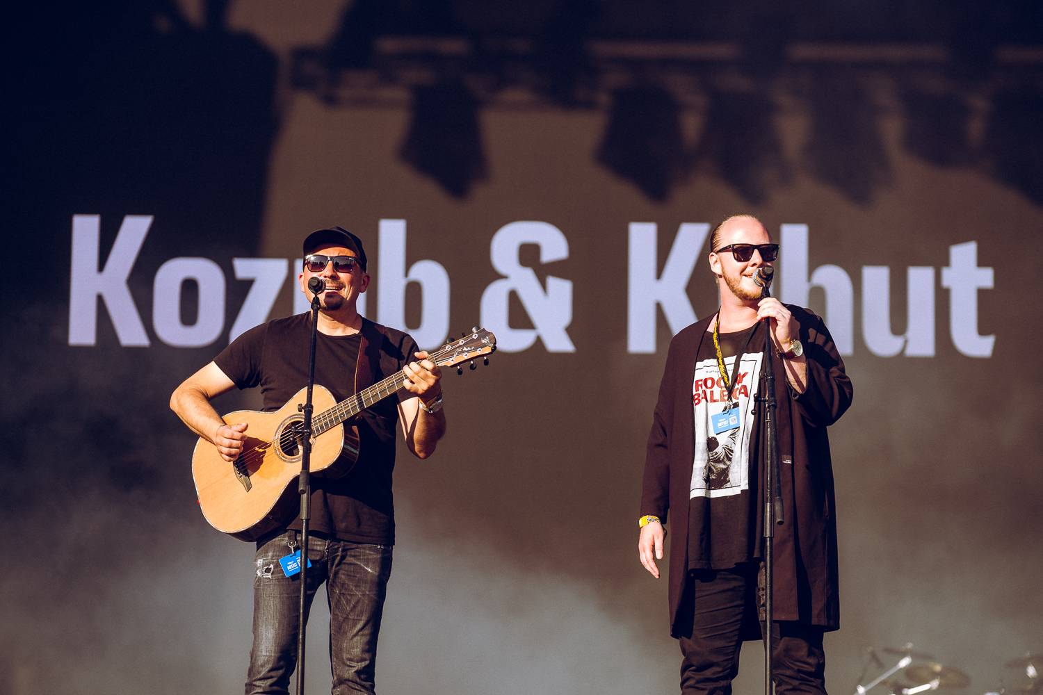 Colours of Ostrava zahájili Ewa Farna, Mirai a Štěpán Kozub s Jiřím Krhutem, večer nadchli OneRepublic