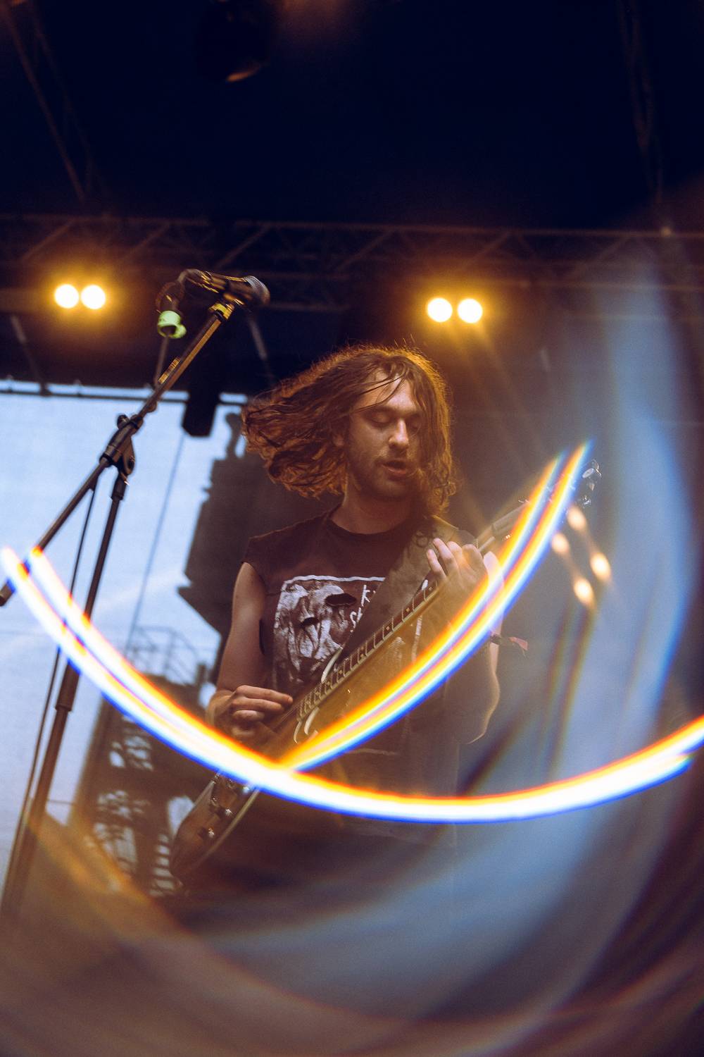 Colours of Ostrava zahájili Ewa Farna, Mirai a Štěpán Kozub s Jiřím Krhutem, večer nadchli OneRepublic