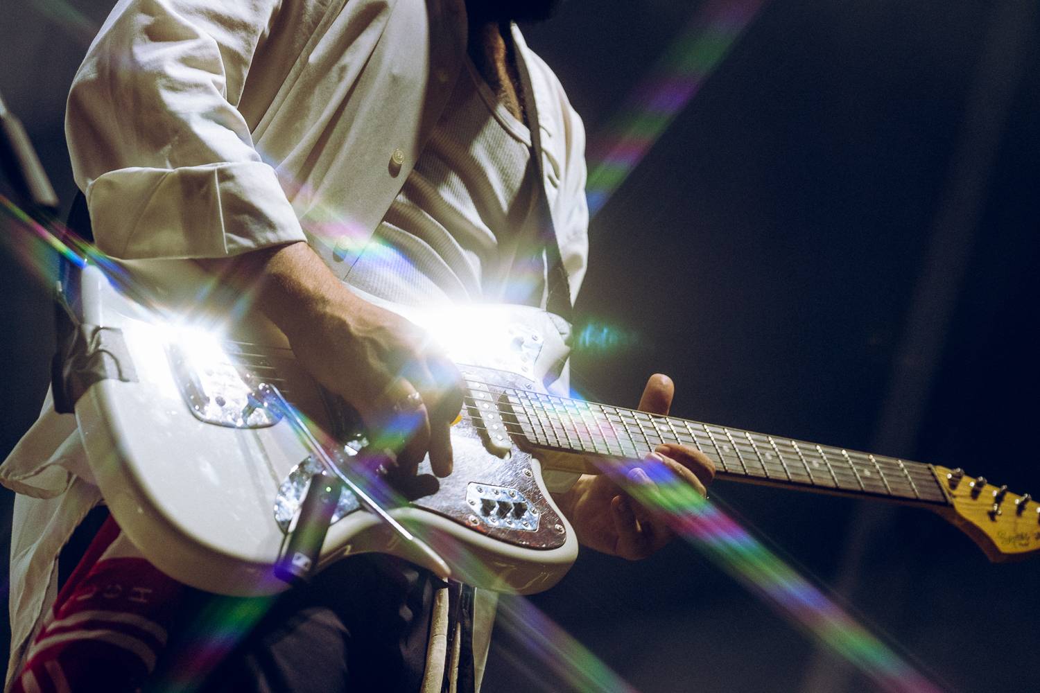 Colours of Ostrava zahájili Ewa Farna, Mirai a Štěpán Kozub s Jiřím Krhutem, večer nadchli OneRepublic