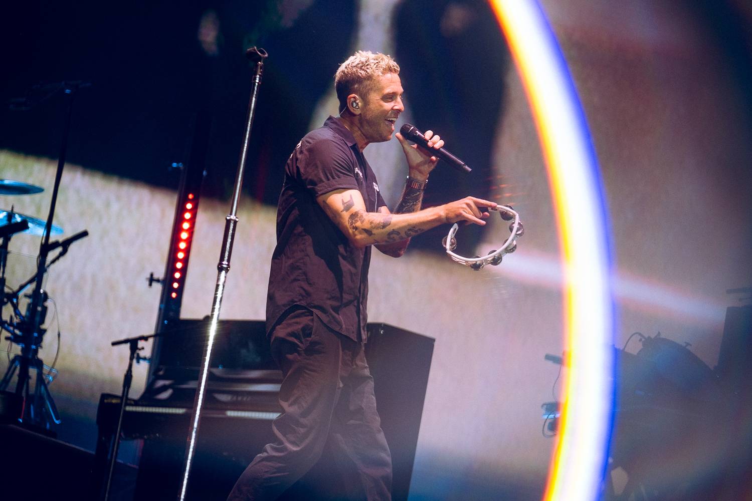 Colours of Ostrava zahájili Ewa Farna, Mirai a Štěpán Kozub s Jiřím Krhutem, večer nadchli OneRepublic