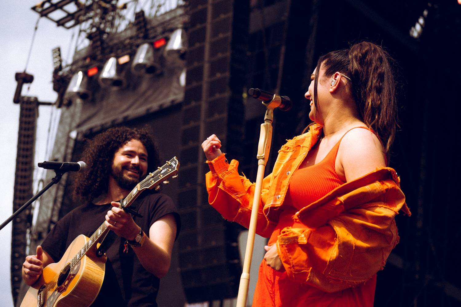 Ewě Farne se na Colours splnil sen, Jacob Collier přivezl svou pestrobarevnou cestu kolem světa
