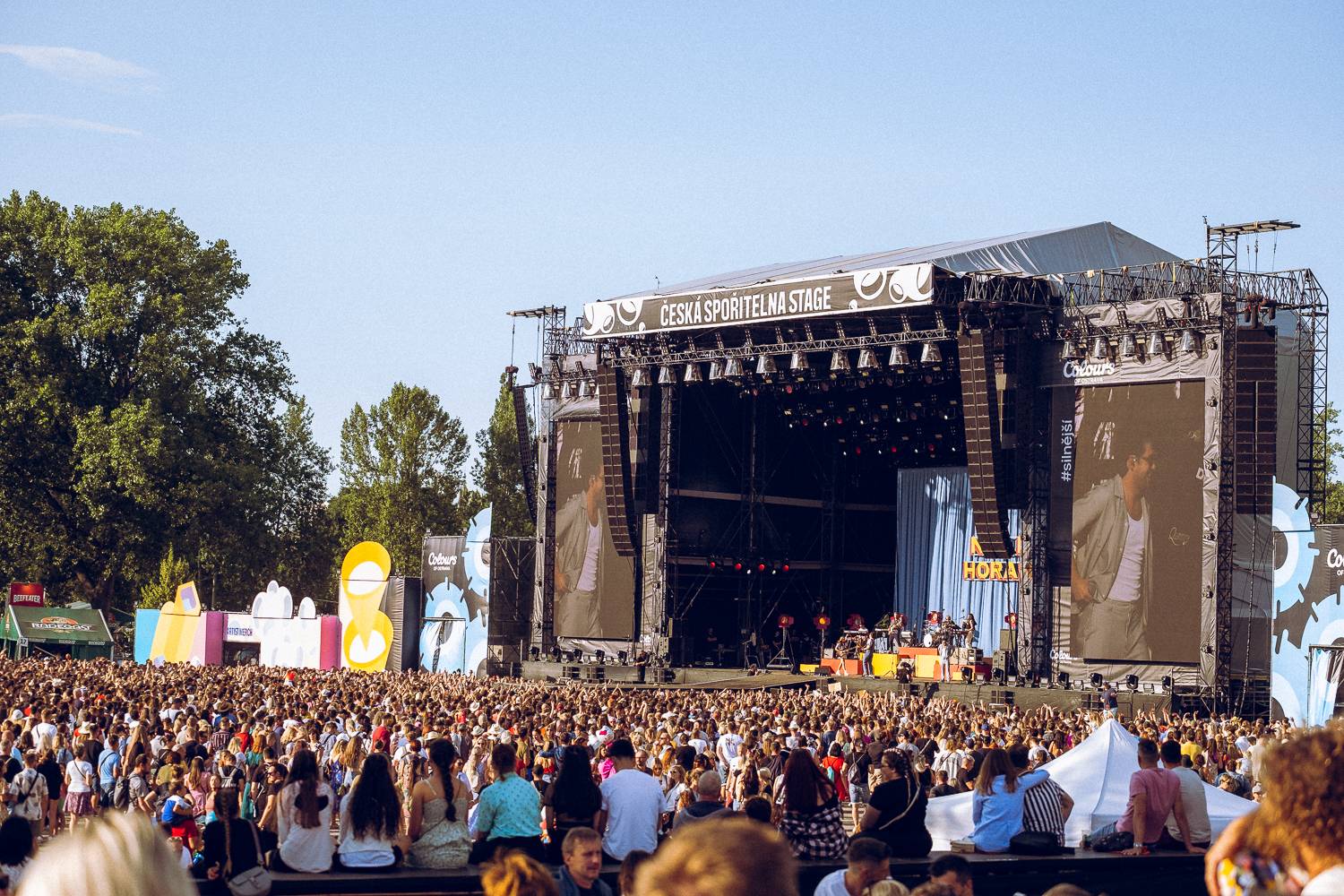 Ewě Farne se na Colours splnil sen, Jacob Collier přivezl svou pestrobarevnou cestu kolem světa