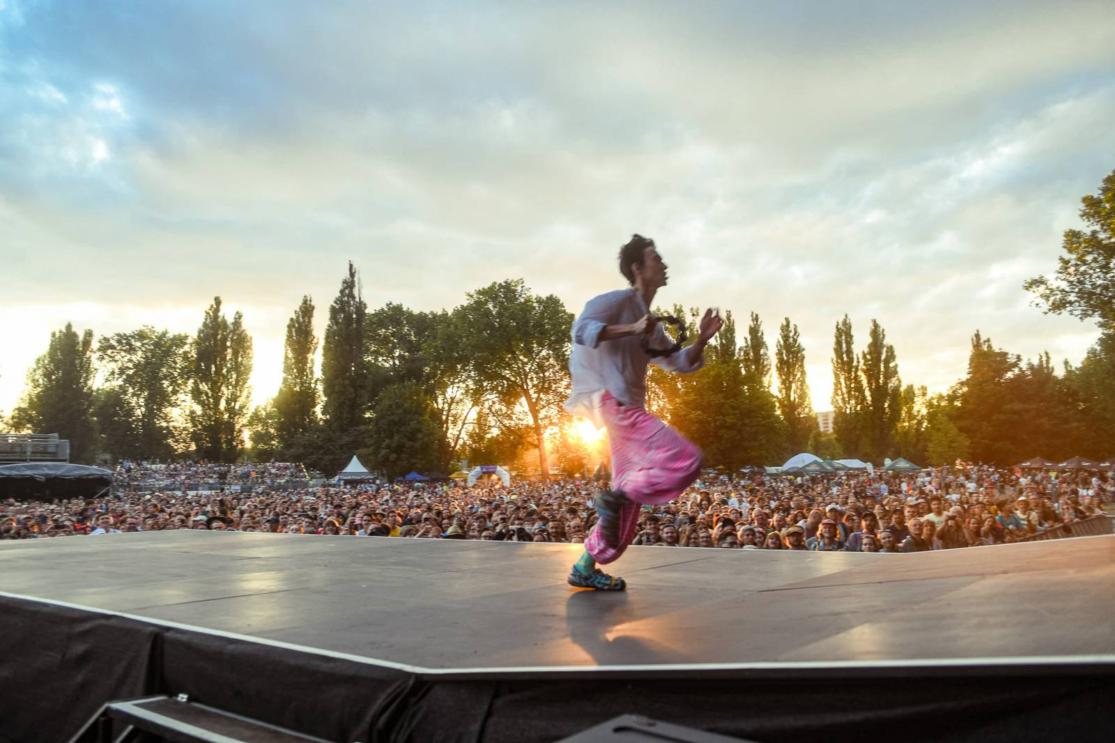 Chinaski rozezpívali Colours, bavil i Niall Horan