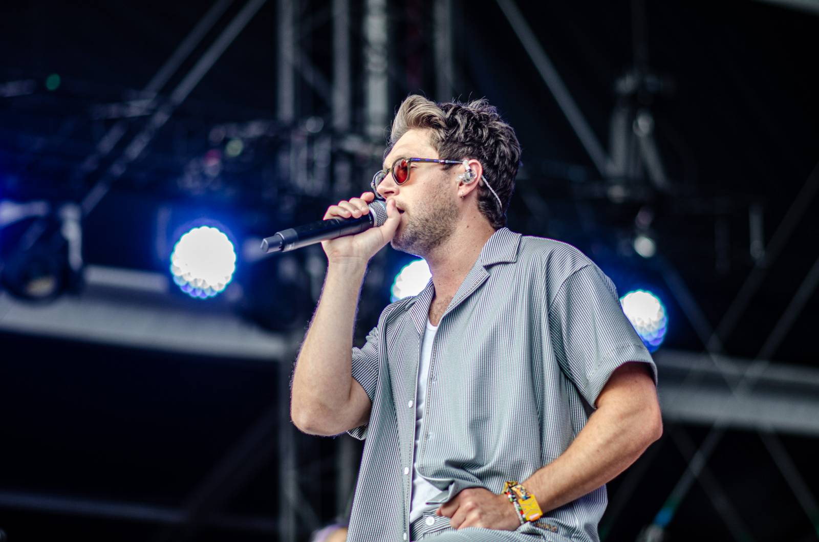 Chinaski rozezpívali Colours, bavil i Niall Horan