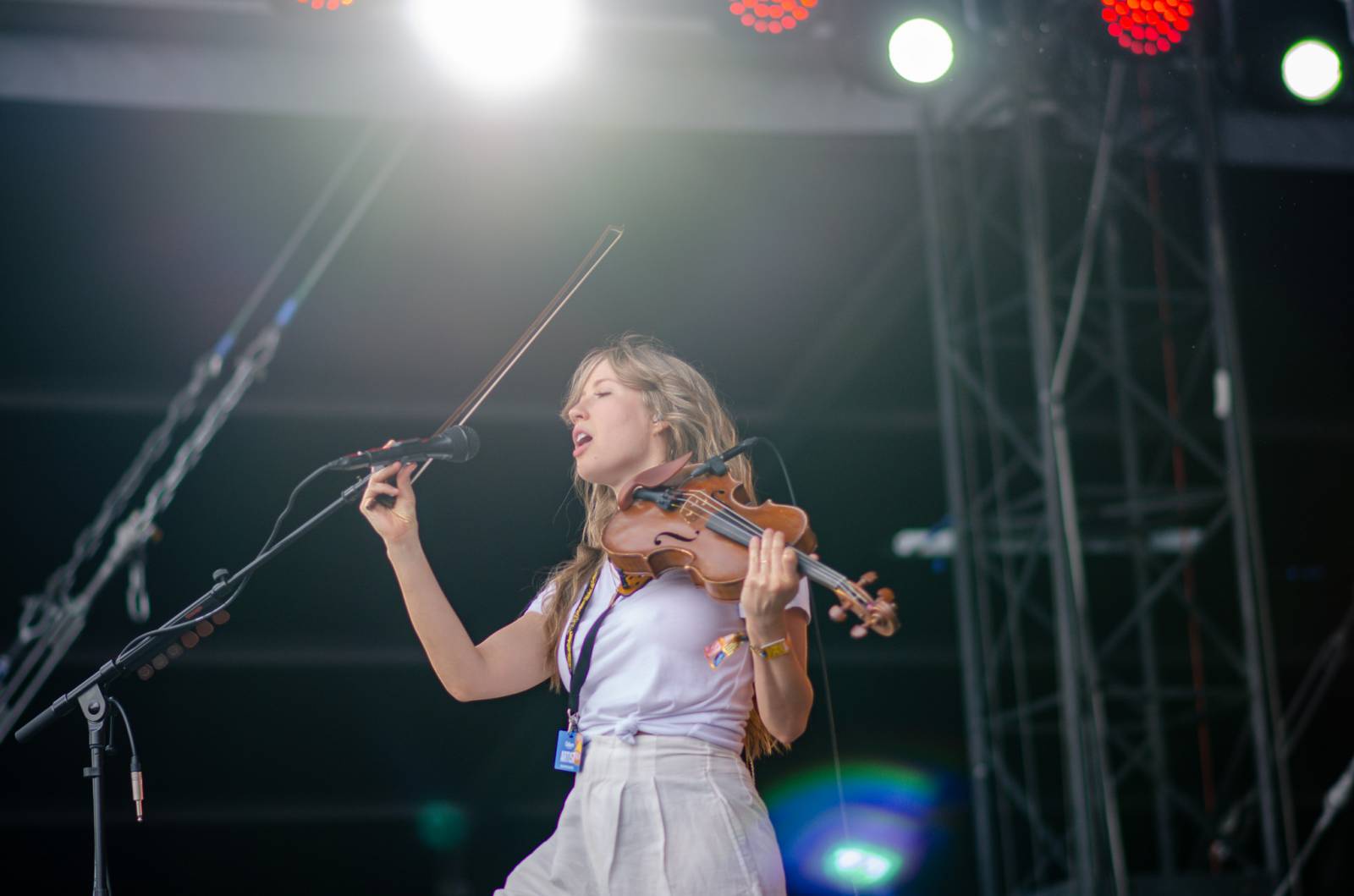 Chinaski rozezpívali Colours, bavil i Niall Horan