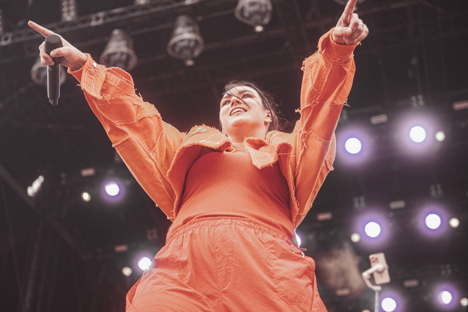 Chinaski rozezpívali Colours, bavil i Niall Horan