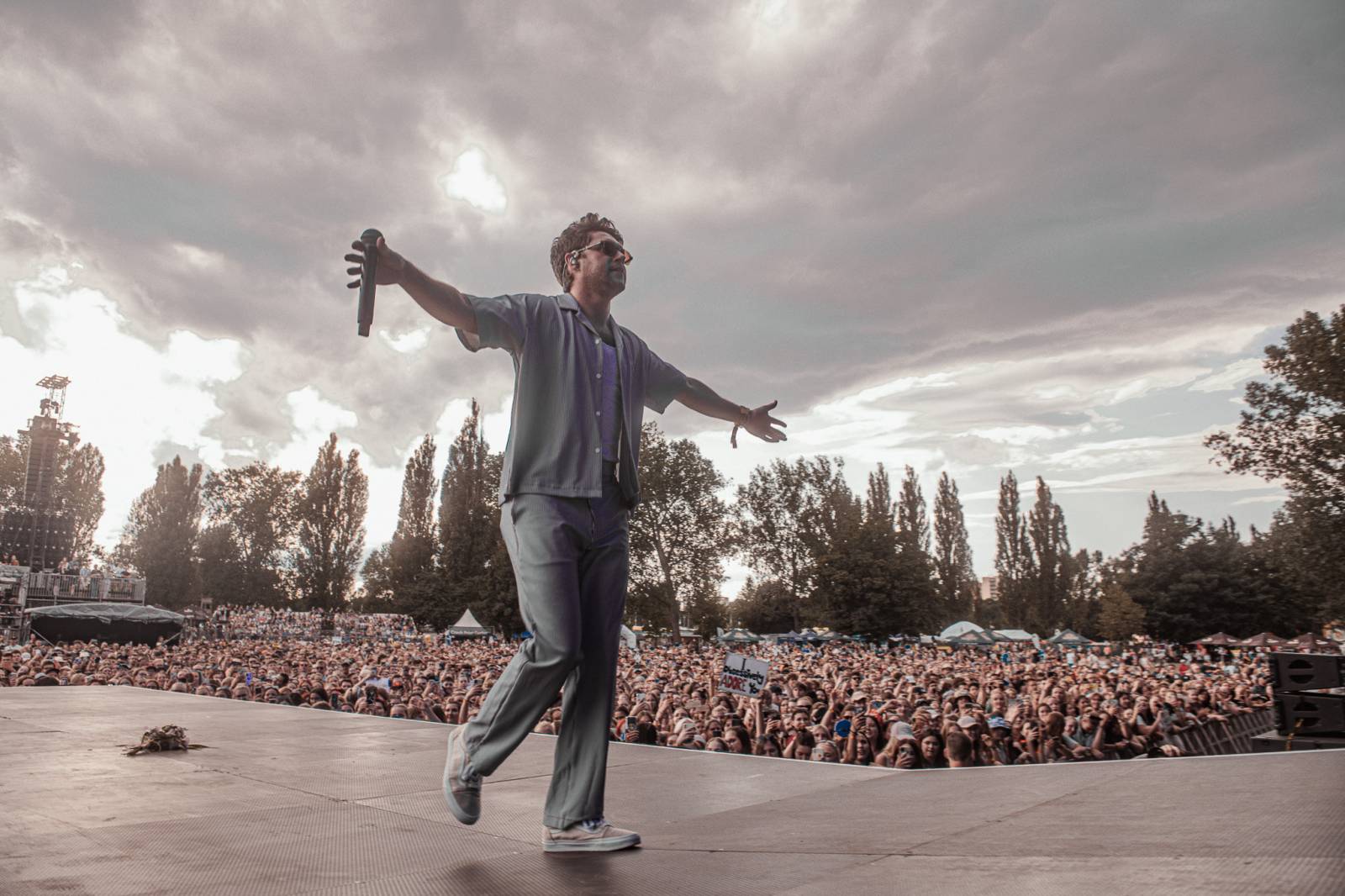 Chinaski rozezpívali Colours, bavil i Niall Horan