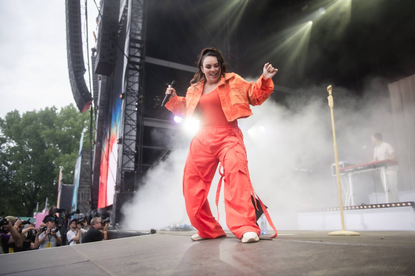 Chinaski rozezpívali Colours, bavil i Niall Horan