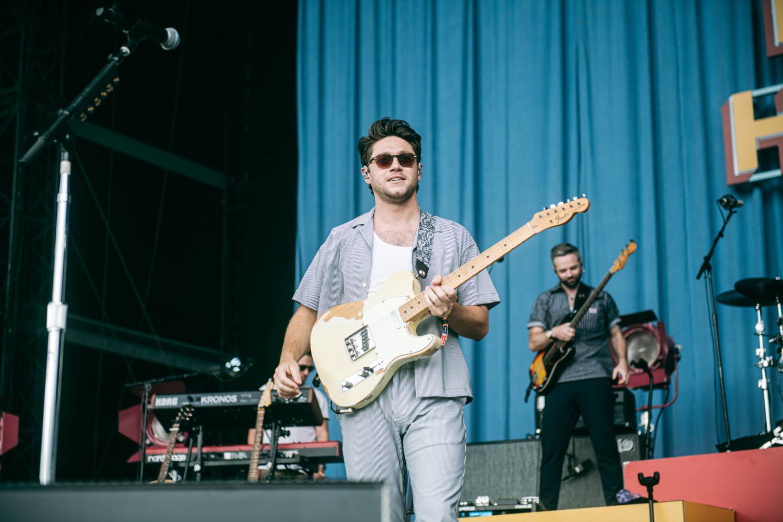 Chinaski rozezpívali Colours, bavil i Niall Horan