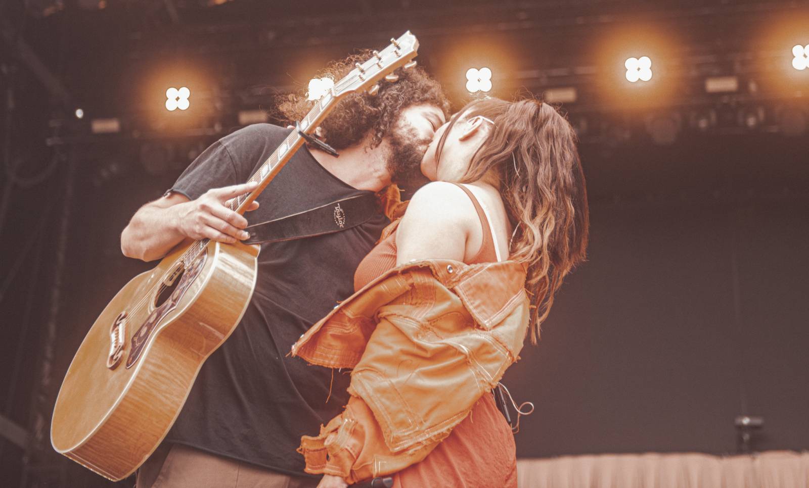 Chinaski rozezpívali Colours, bavil i Niall Horan