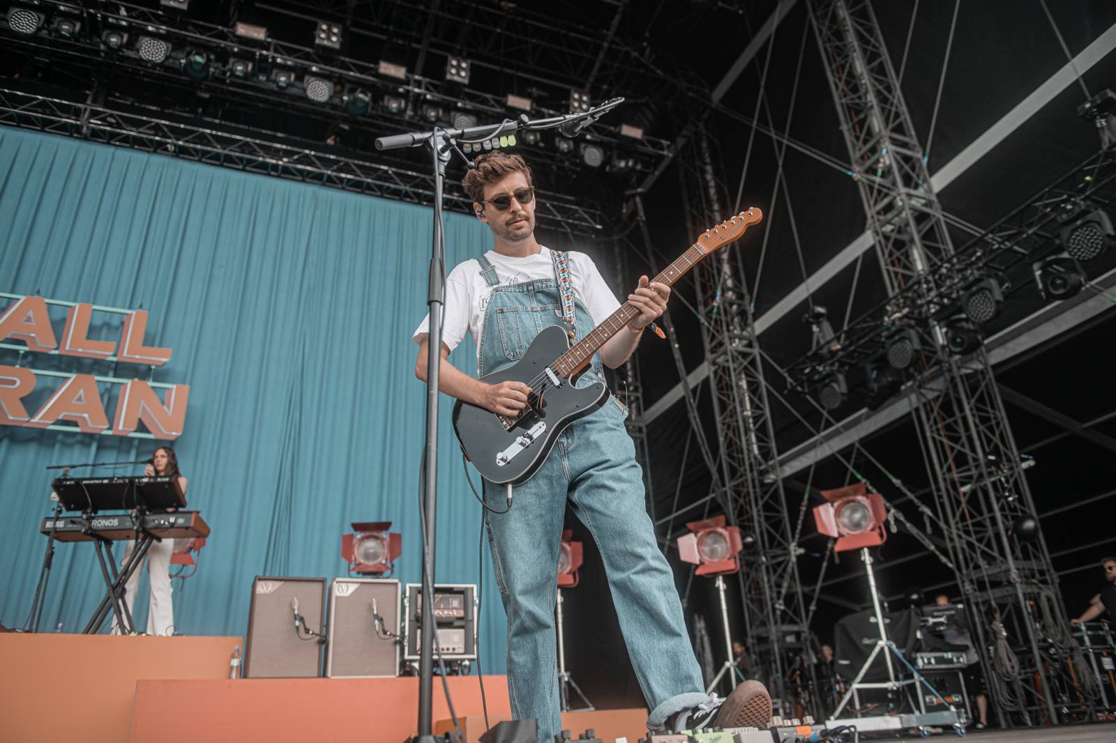 Chinaski rozezpívali Colours, bavil i Niall Horan