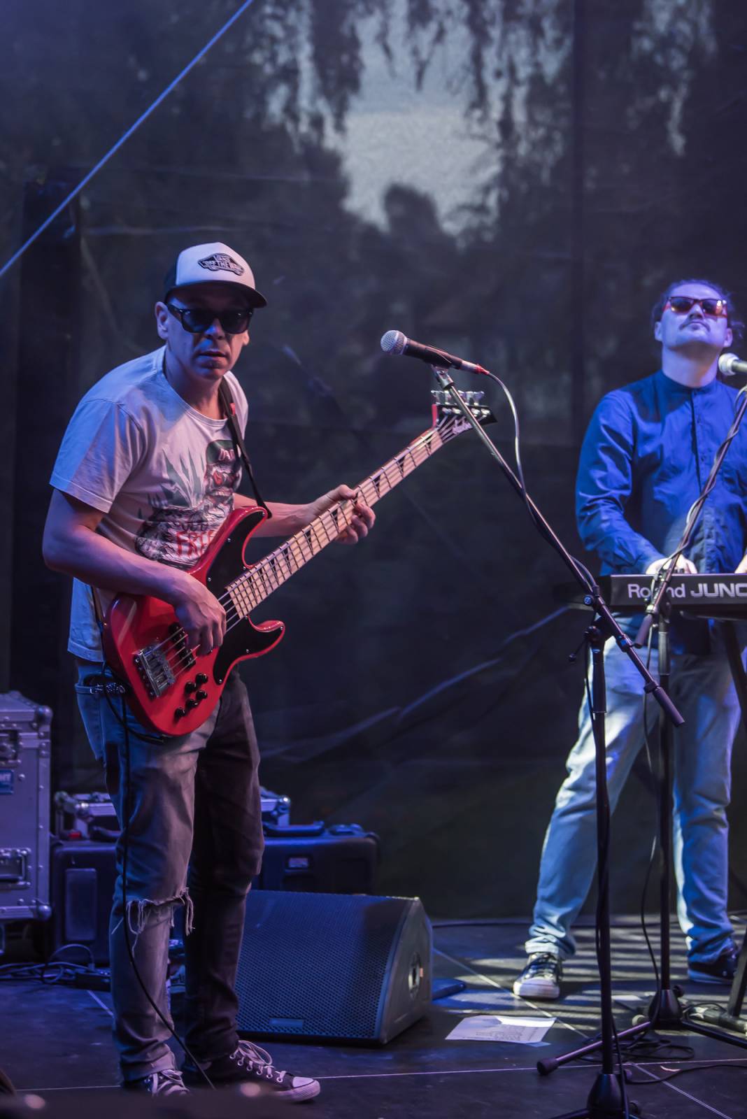 Neratovickým letním kinem zněly hity Kamila Střihavky. S The Leaders nabídl i pecku od Led Zeppelin