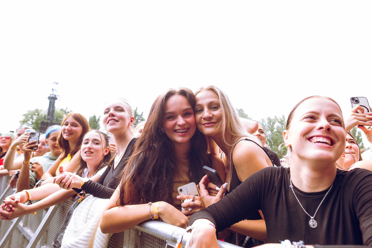 Pátek patřil na Colours Tomu Grennanovi, Ben Cristovao jel bomby