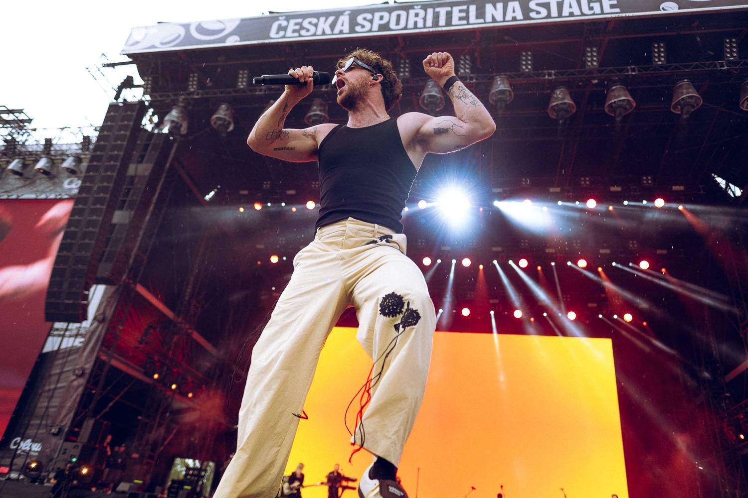 Pátek patřil na Colours Tomu Grennanovi, Ben Cristovao jel bomby