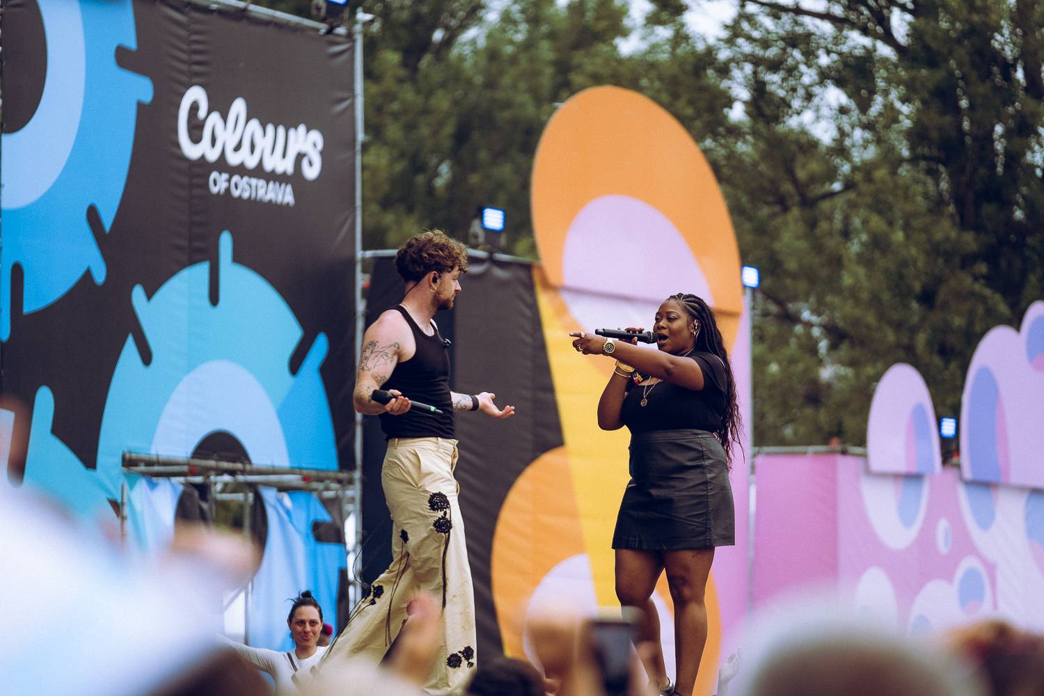 Pátek patřil na Colours Tomu Grennanovi, Ben Cristovao jel bomby