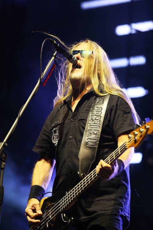 Cibulafest přivezl Kabáty, Mirai, Tublatanku i Team. Haberovi na pódiu přistála podprsenka a riflové kraťase