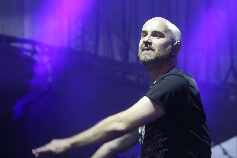 Cibulafest přivezl Kabáty, Mirai, Tublatanku i Team. Haberovi na pódiu přistála podprsenka a riflové kraťase