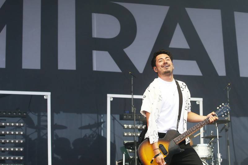 Cibulafest přivezl Kabáty, Mirai, Tublatanku i Team. Haberovi na pódiu přistála podprsenka a riflové kraťase