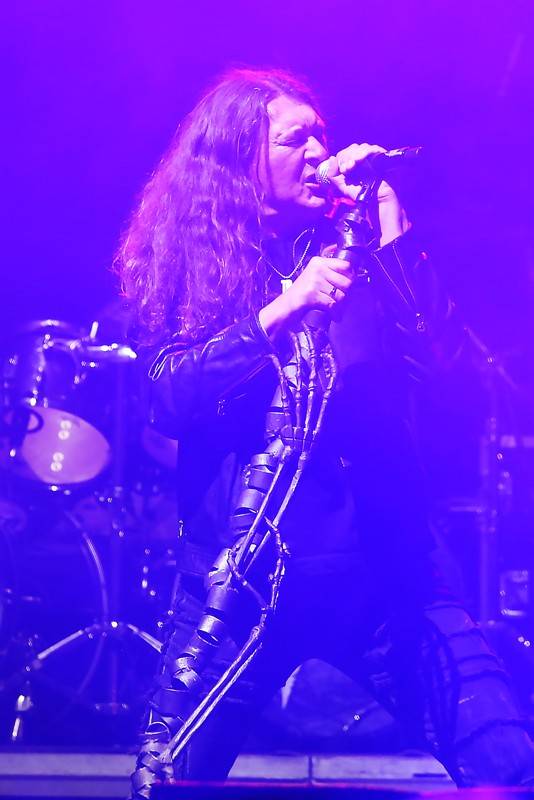 Cibulafest přivezl Kabáty, Mirai, Tublatanku i Team. Haberovi na pódiu přistála podprsenka a riflové kraťase