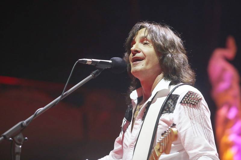 Cibulafest přivezl Kabáty, Mirai, Tublatanku i Team. Haberovi na pódiu přistála podprsenka a riflové kraťase