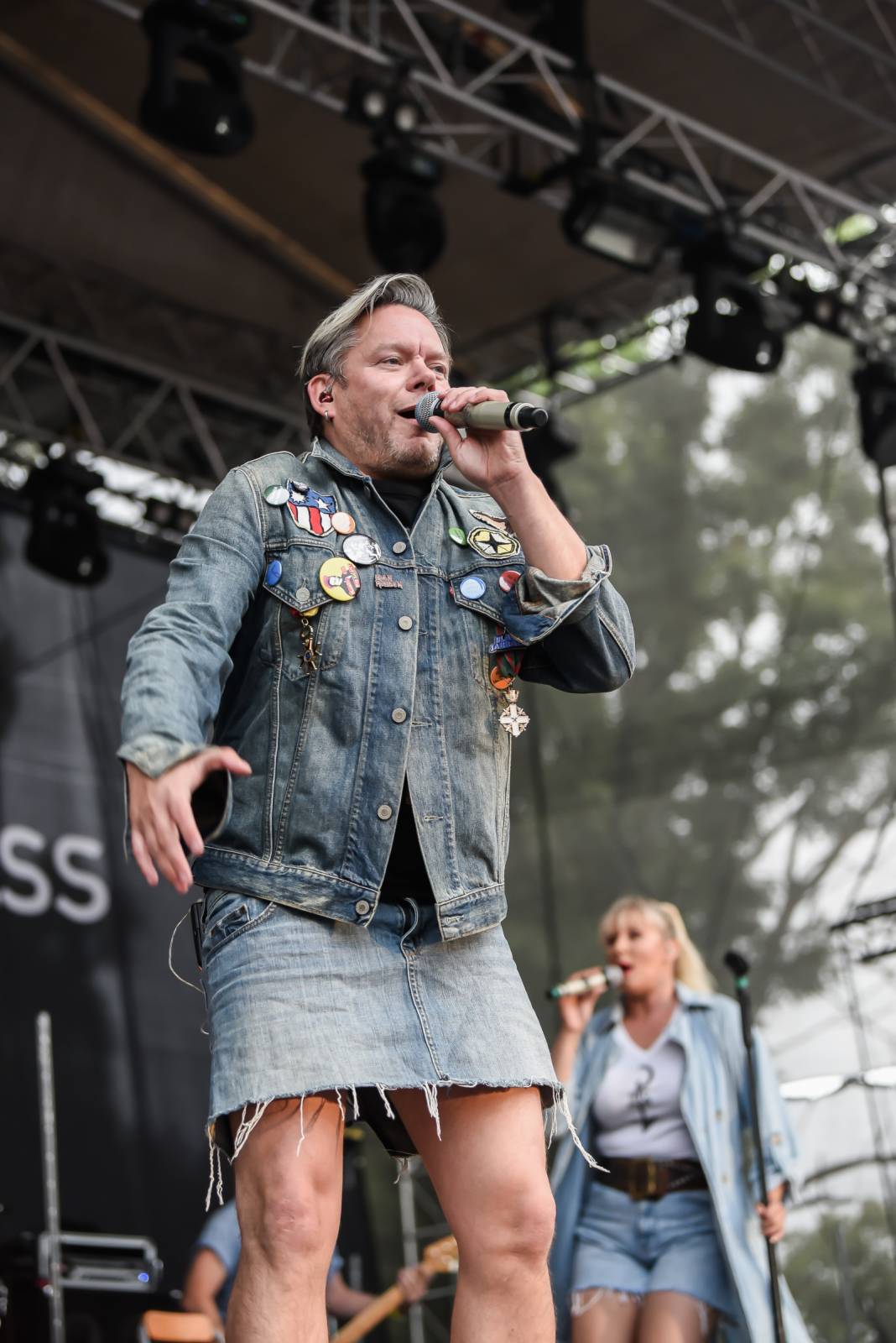 Monkey Business rozjeli v Ledárnách divokou funkovou show