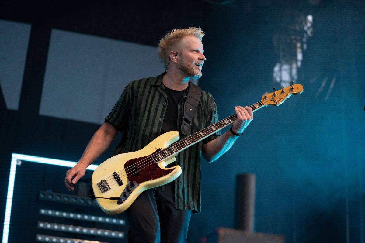 Na Benátské! to rozjeli Mirai, Sebastian či Mňága a Žďorp, Harlej házeli do davu obří nafukovací balóny