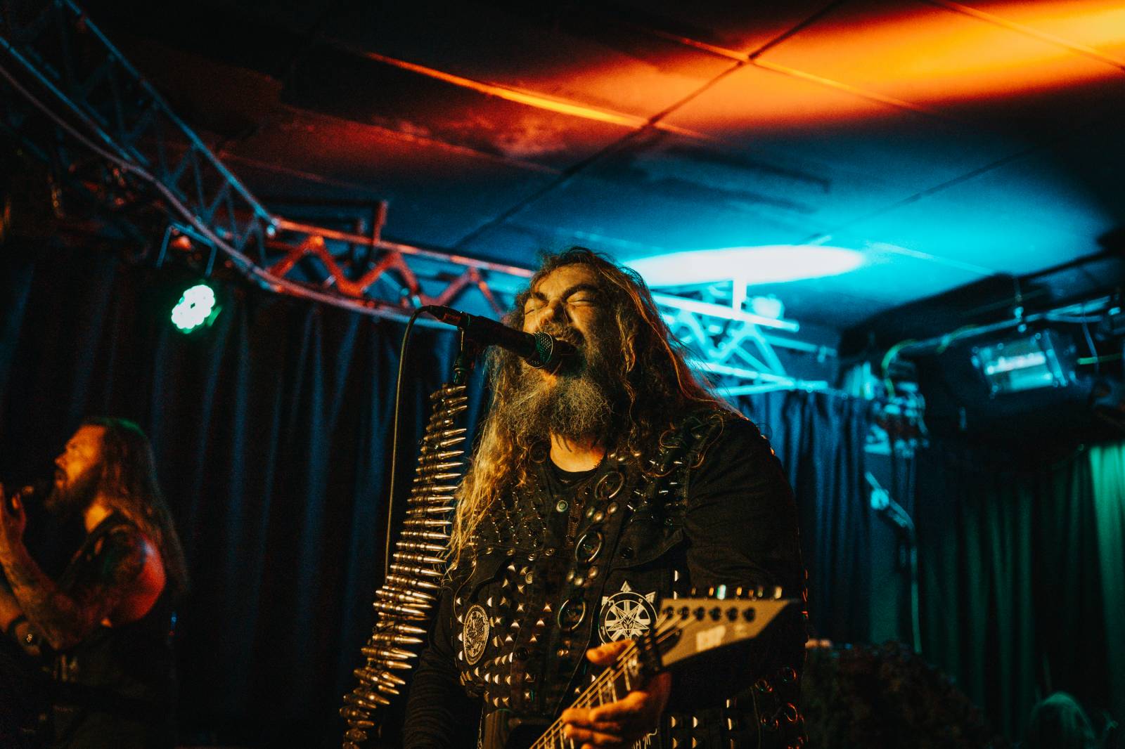 Max Cavalera vyrazil na klubové turné, se Soufly zahrál v německém Chamu