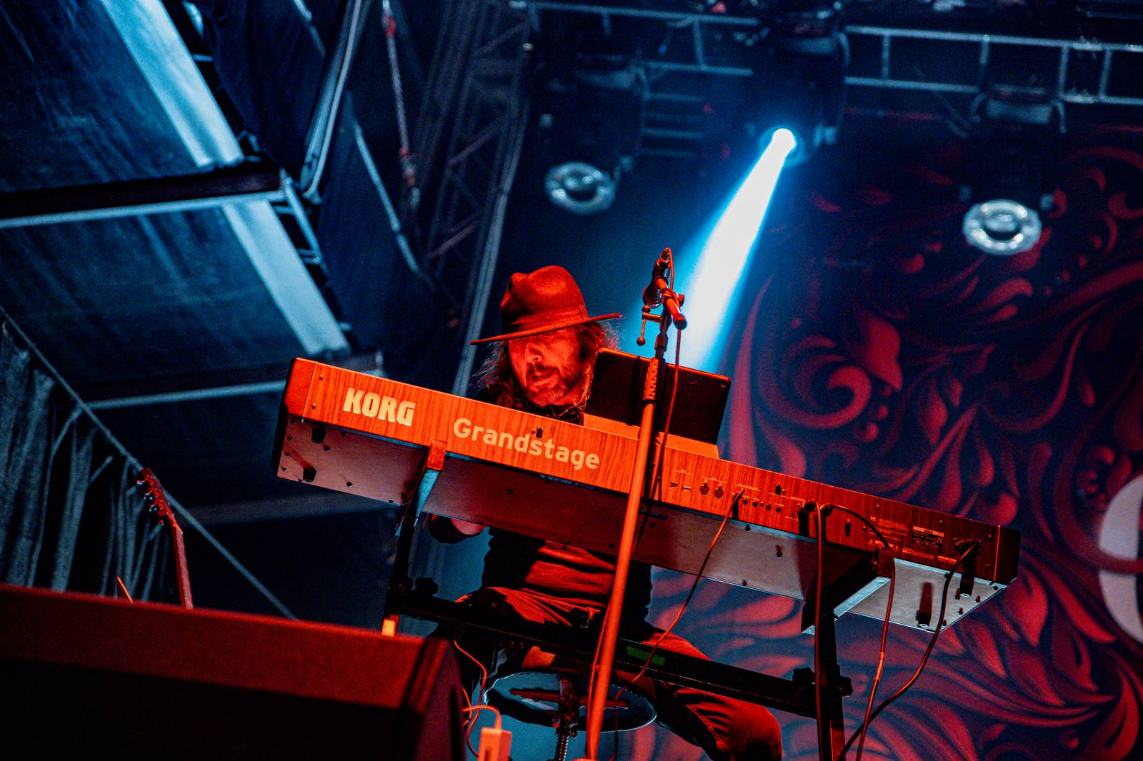 Tomáš Klus neváhal a vyrazil na Švihově mezi fanoušky. Na hradě zahráli i Kryštof, Gaia Mesiah nebo Anna K.