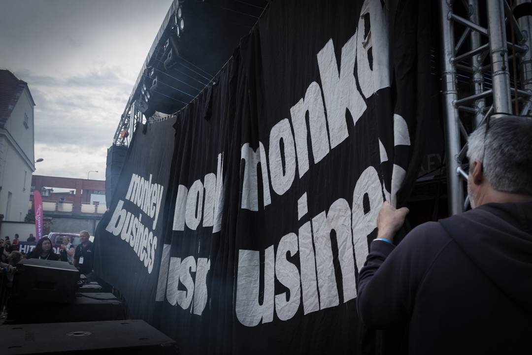 Monkey Business uhasili v Plzni žízeň