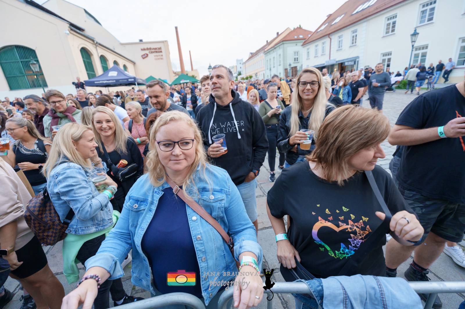 Monkey Business spasili Plzeň, Matěj Ruppert bavil fanoušky svými vtipy